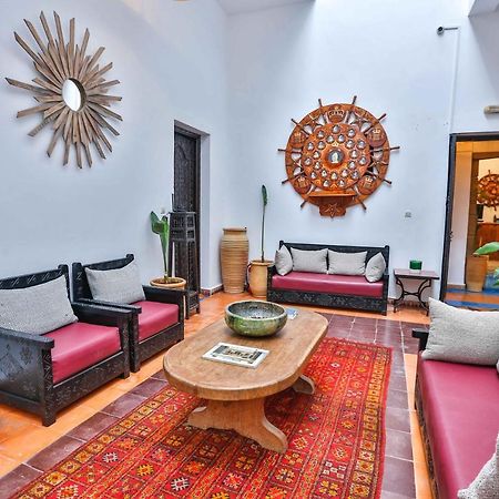 Luxury Riad Mounia Есувейра Екстериор снимка
