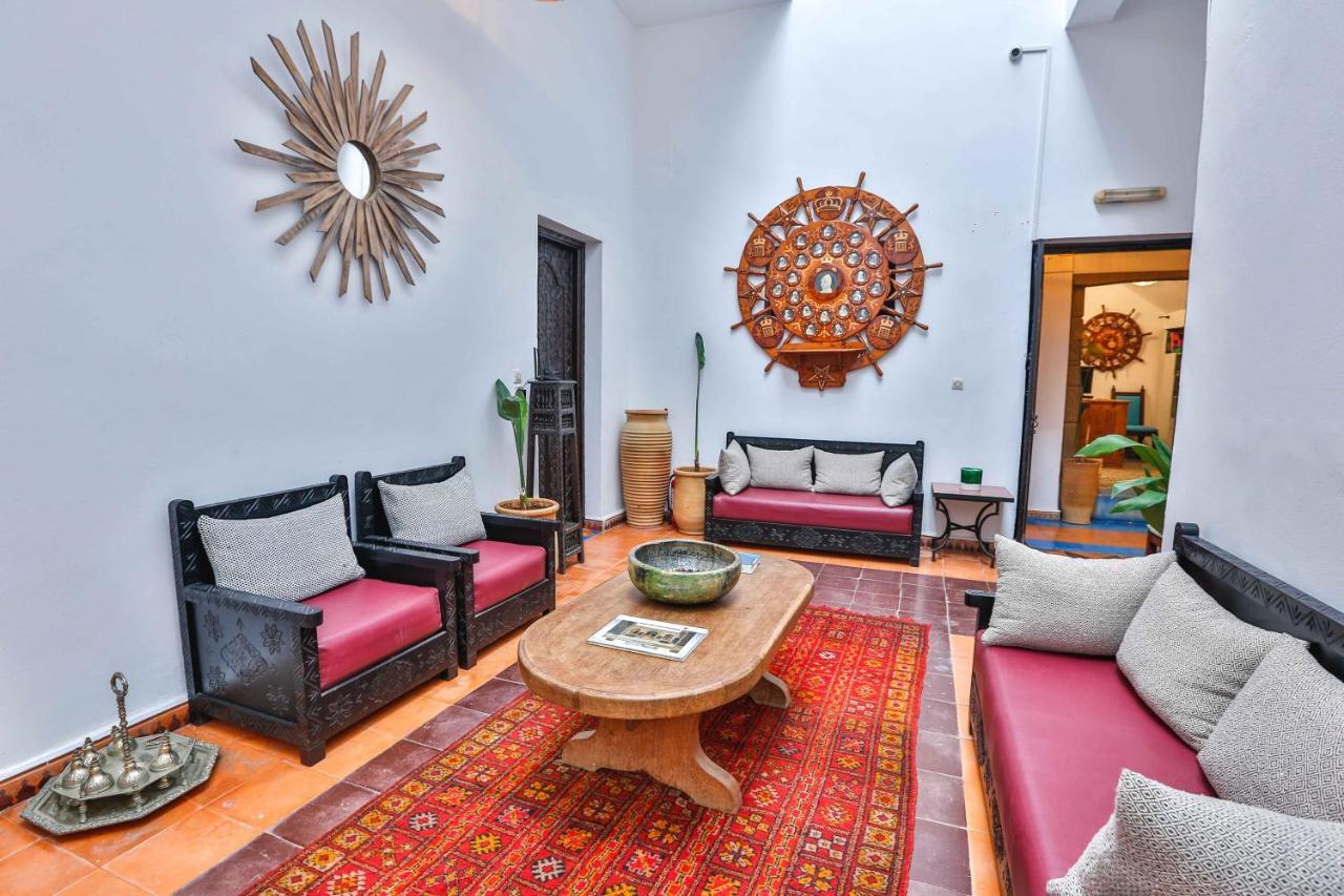 Luxury Riad Mounia Есувейра Екстериор снимка